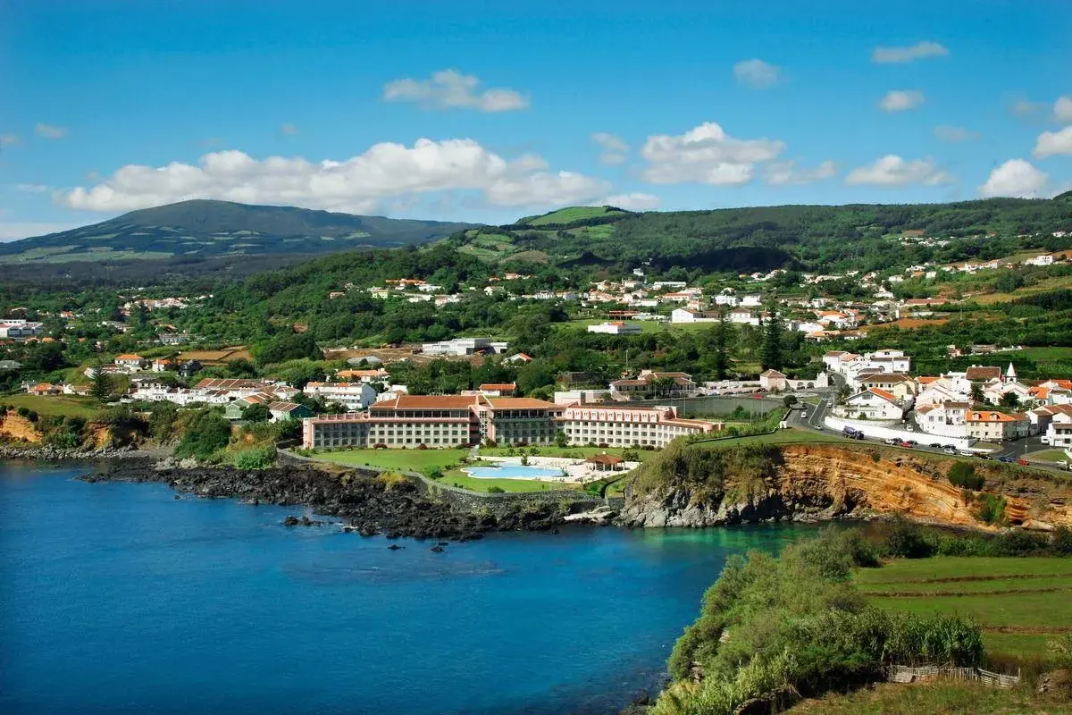 Hotel Terceira Mar, Azory