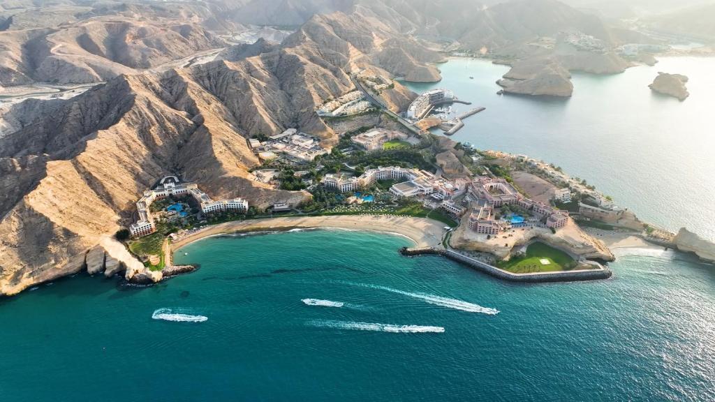 Shangri La Barr Al Jissah, Muscat (5)