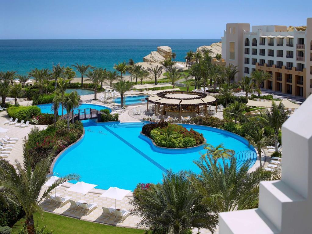Shangri La Barr Al Jissah, Muscat (1)